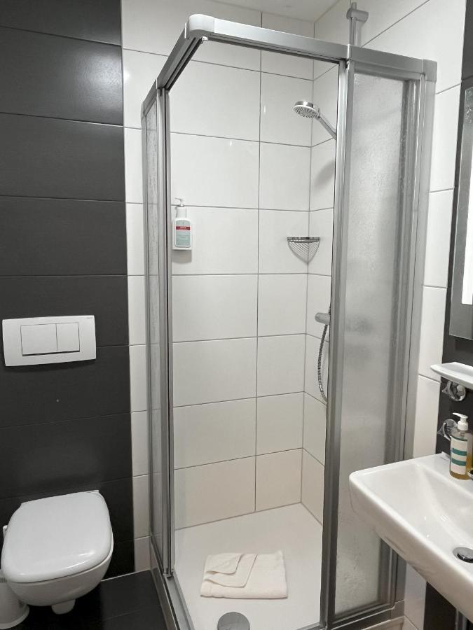 Hotel Am Steinertsee Kaufungen Εξωτερικό φωτογραφία