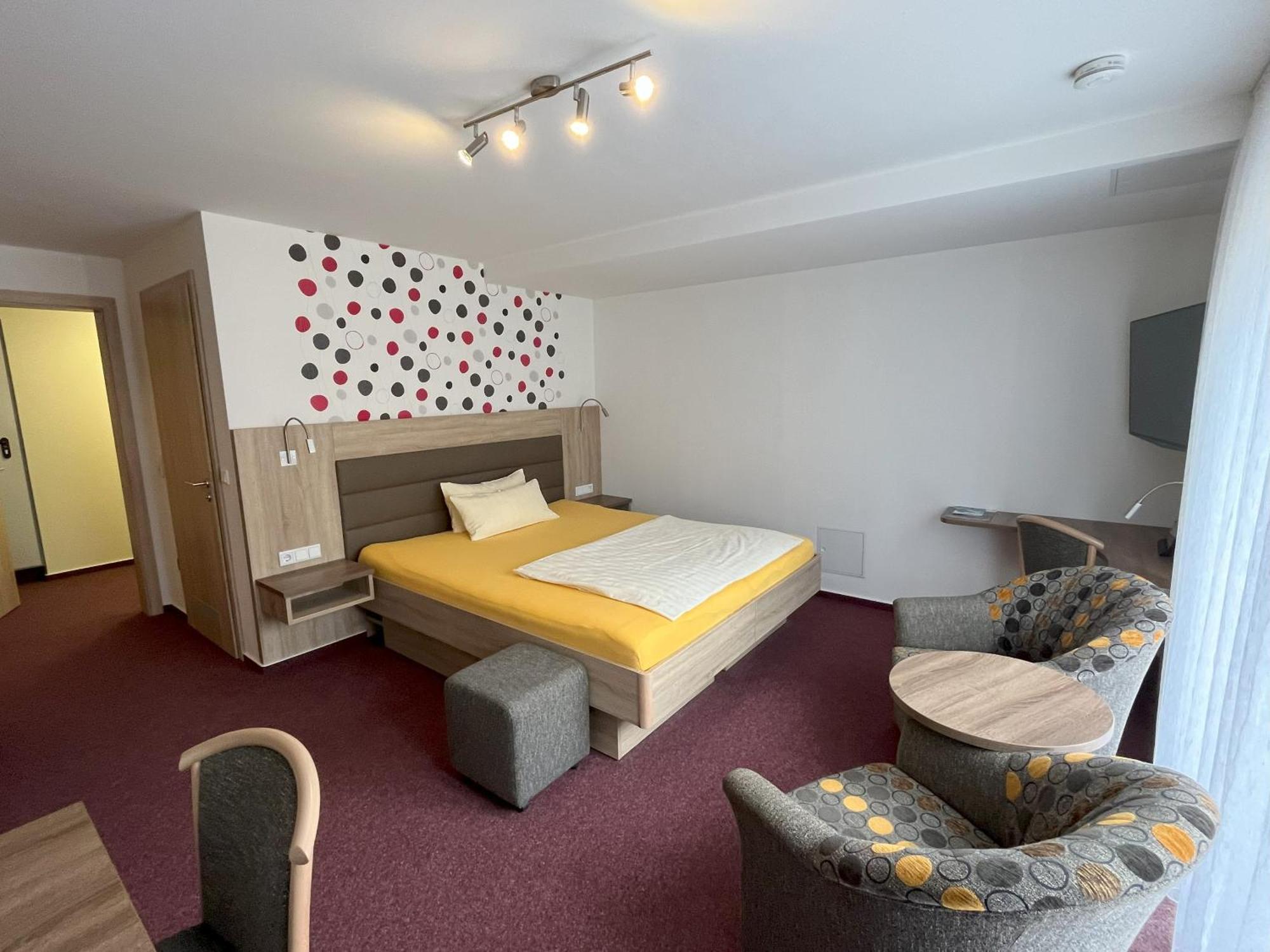 Hotel Am Steinertsee Kaufungen Εξωτερικό φωτογραφία