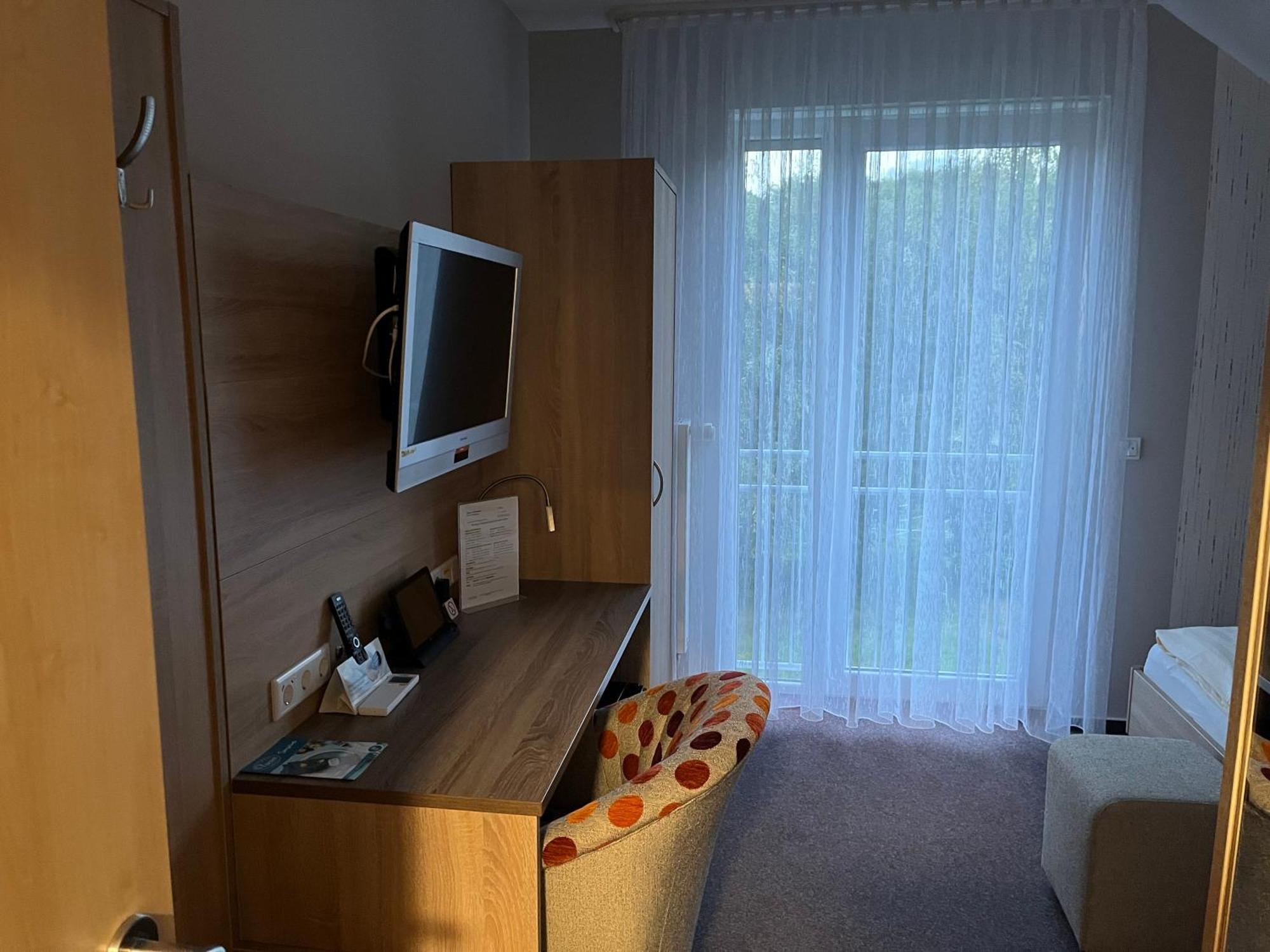 Hotel Am Steinertsee Kaufungen Εξωτερικό φωτογραφία